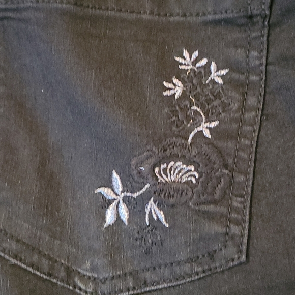Diana black embroidered skinny jeans brand new - Picture 6 of 7